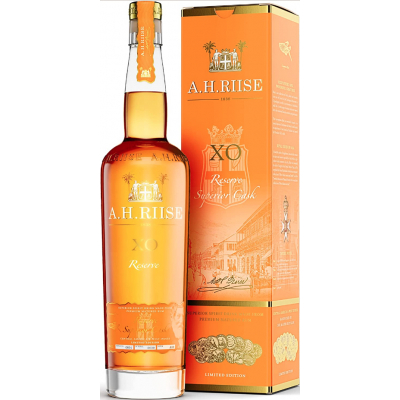 A.H. Riise XO Reserve Superior Cask 0,7 l